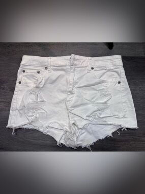 Aeropostale White Distressed Denim Women’s Shorts